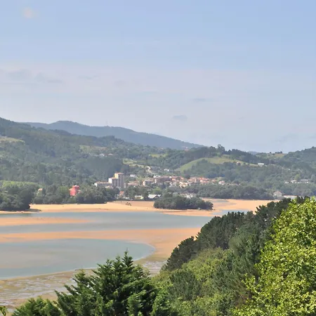 Aston - Islas Urdaibai *